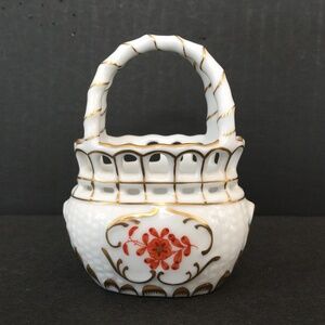 Herend Hungary Vintage Miniture Porcelain Basket Like New